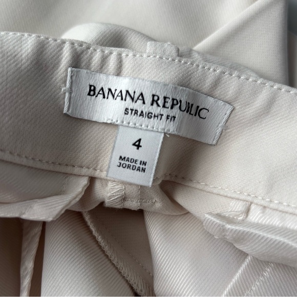 Banana Republic Light Cream Dress Pants - Picture 3 of 3